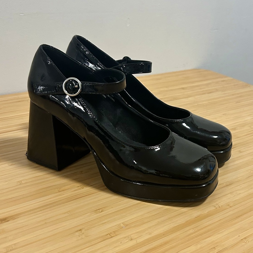 Steve Madden Mary Jane’s